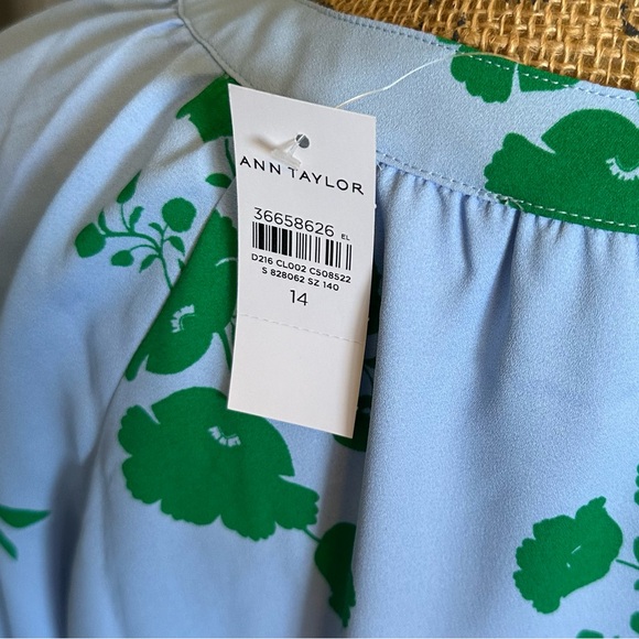 Ann Taylor Floral Split Neck Dress - Picture 9 of 11